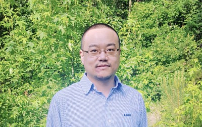 Wenliang "Bill" Li